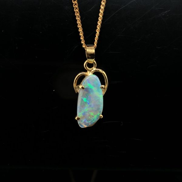 K18 天然石 ブラックオパール ペンダント 823