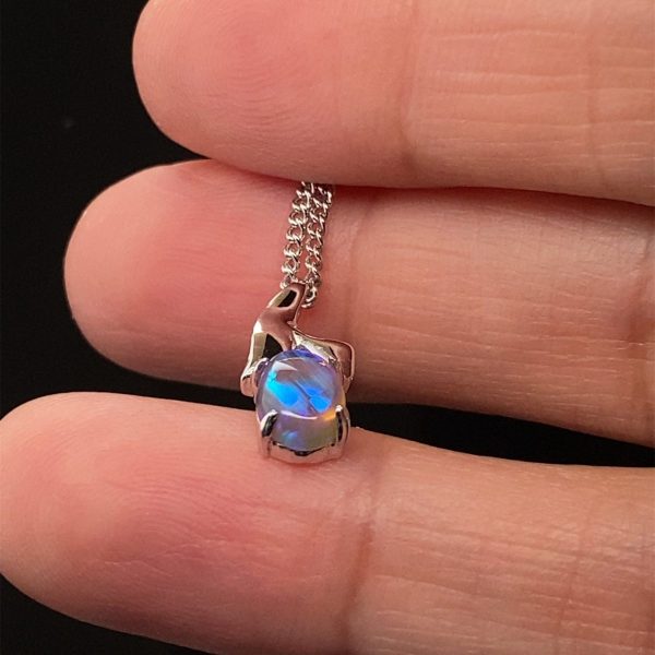 Mauve - 18k White Gold Solid Black Opal Pendant 348