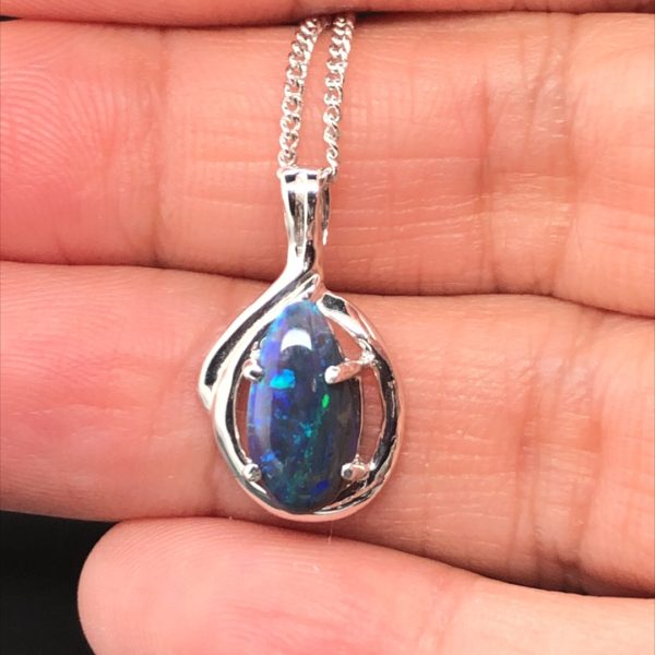 K18 Solid BlackOpal Pendant 707 - Image 3