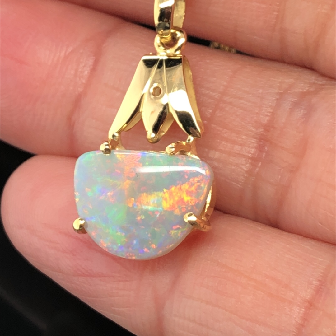 Cast a Spell on Me - 18k Yellow Gold Solid Black Opal Pendant 404 - Image 8
