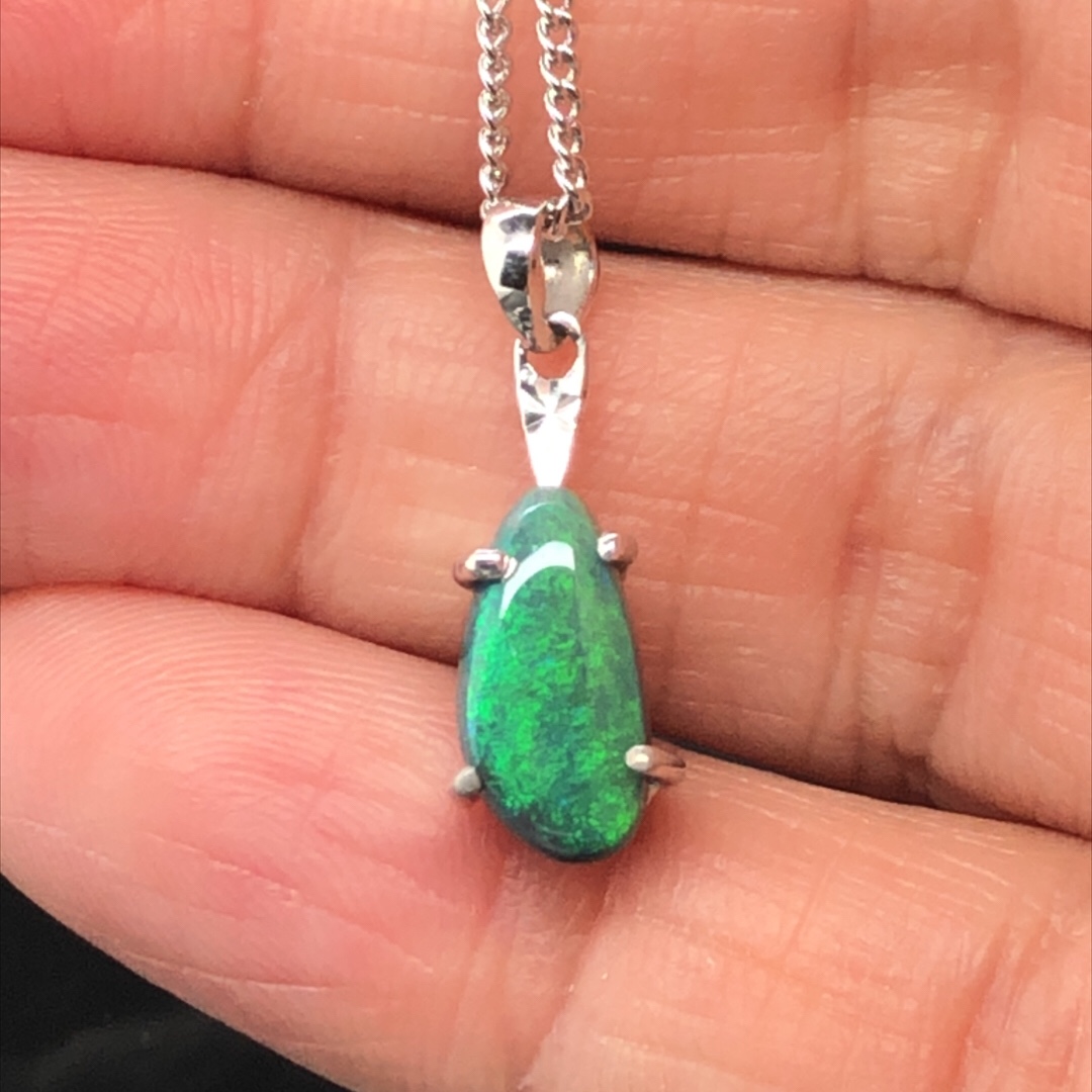 K18 Solid BlackOpal Pendant 766